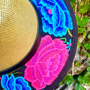 Pretty Flowers Embroidered Sombrero